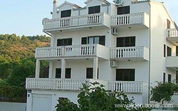 www.villa.-nena-mastrinka.com, private accommodation in city Trogir, Croatia